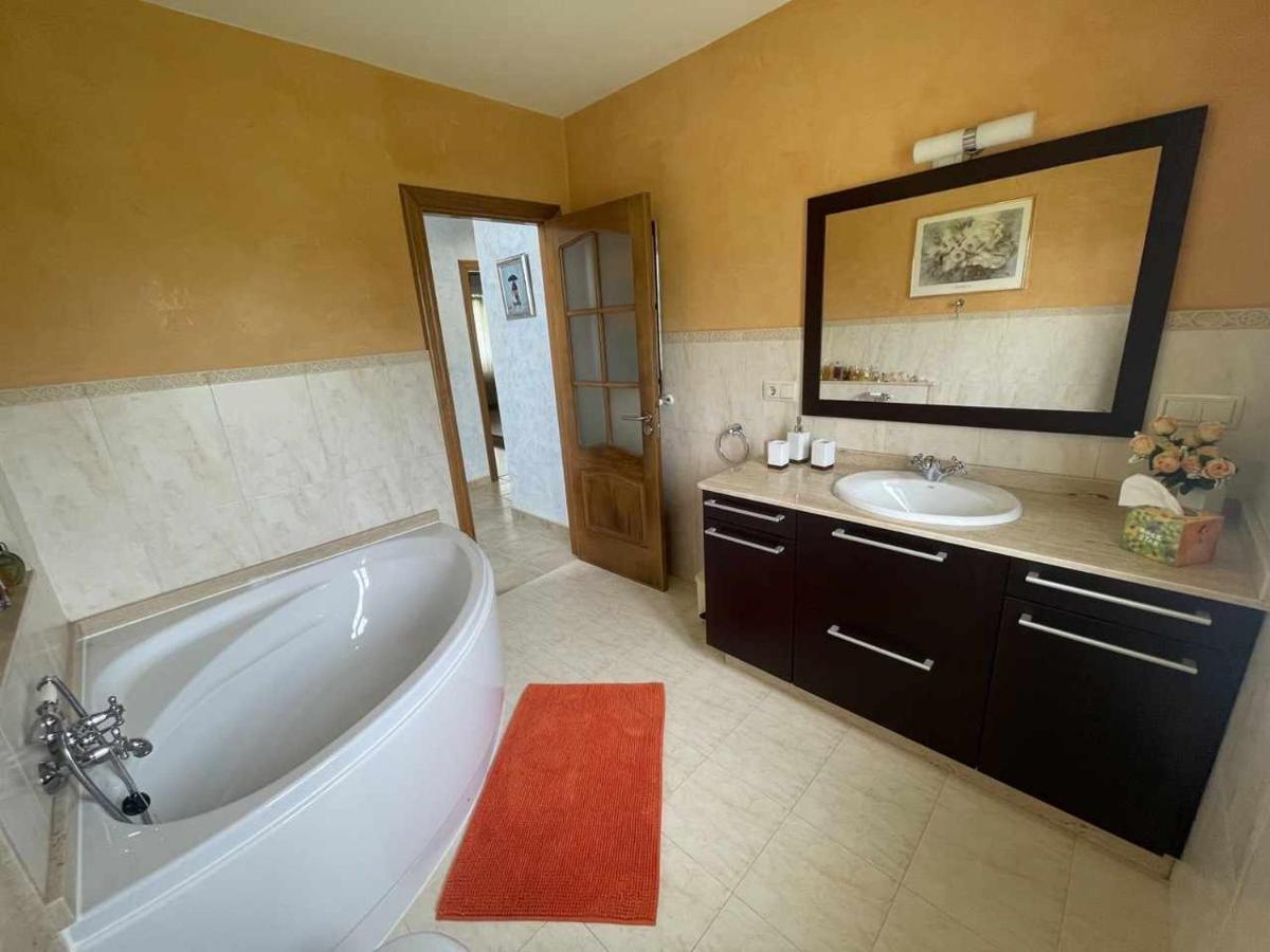 Grupo Gontad Casa Beo Malpica De Bergantinos Villa A Coruña Dış mekan fotoğraf